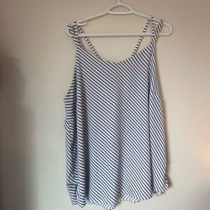 Pennington 1X Striped Women's Top - Black and White